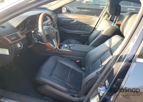 2012 Mercedes-Benz E 350 z USA, uszkodzony, nr VIN WDDHF5KB9CA571049